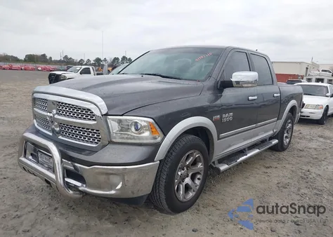 2015 Ram 1500 Laramie z USA, uszkodzony, nr VIN 1C6RR6NT9FS553754